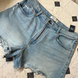 NWT 32 14 Abercrombie high rise Cutoff shorts Jean denim light wash STRETCH